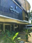 Sheridan Boutique Hotel Hotel dekat Holy Trinity University