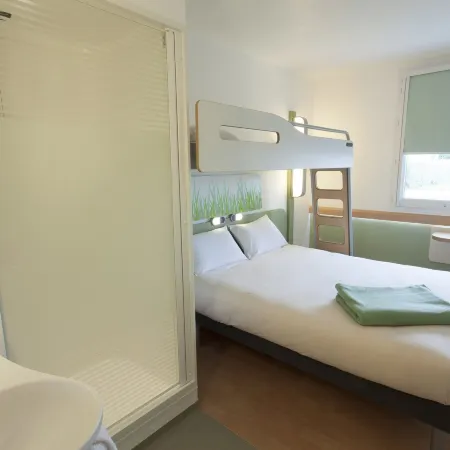 Ibis Budget Cherbourg la Glacerie