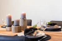 테라스와 바다 전망이 있는 사랑스러운 아파트먼트