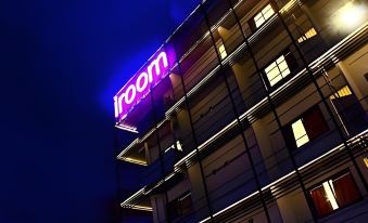 Iroom Hotel