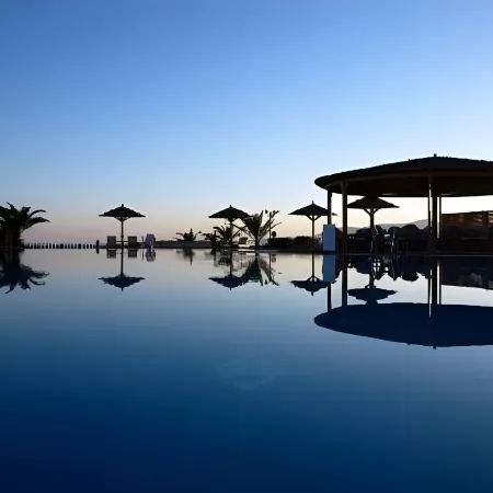 Plaza Beach Hotel