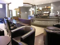 Hôtel le Croiseur Ginette - Entièrement rénové Hotels near La Cité