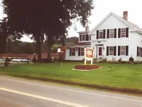 Four Winds Country Motel