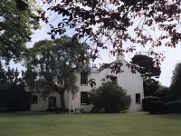 Spylaw Bank House