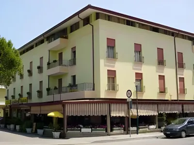 Hotel Cavallino Bianco Hôtels à : Cavallino-Treporti