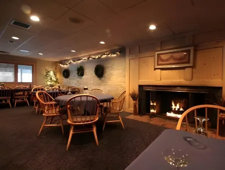 Fireside Inn & Suites Portland Отели в г. Уиндем
