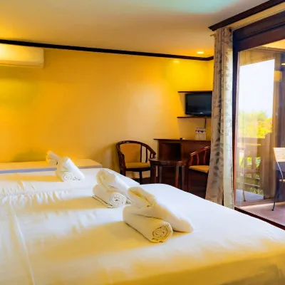 Las Palmas de San Jose Leisure Club Hotels near St. Paul University Philippines