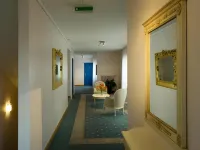 Touring au Lac Hotels in Neuenburg