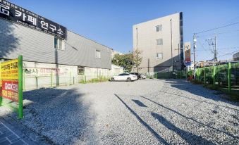 Gwangju Sinandong Qook - Housity