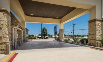 Best Western Temple Inn  Suites