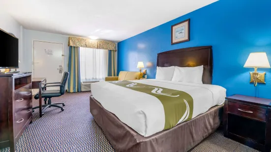 Quality Inn Sarasota North Near Lido Key Beach