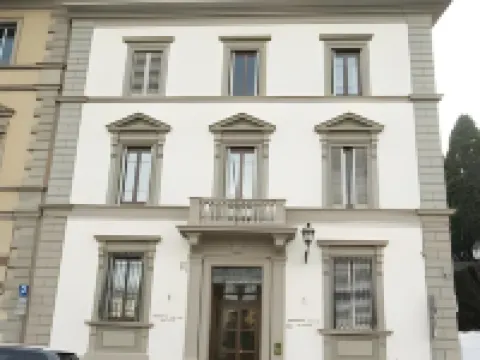 Serristori Palace Residence Hotels near Piazzale Michelangelo