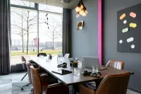 Moxy Ludwigshafen Hotels in Ludwigshafen am Rhein