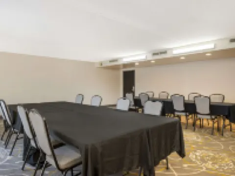 Best Western Ashbury Inn Hotels in Oldham County