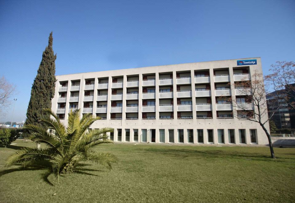 Travelodge Barcelona del Valles 로비