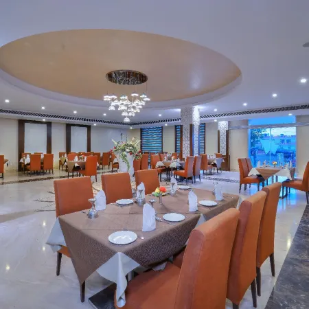 Wingston A Treehouse Hotel-Goverdhan