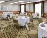 Comfort Suites Parkersburg South - 2 звезды