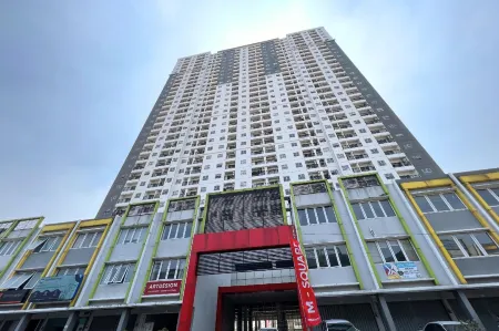 Mekarwangi Square by Eazystay Отели в г. Dayeuhkolot