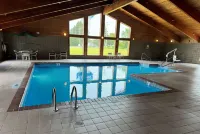 AmericInn by Wyndham St. Cloud MN I-94 - Pools