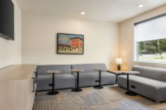 Home2 Suites by Hilton Livingston Yellowstone Hotels in Park County