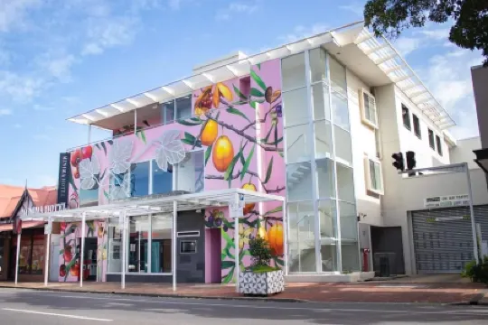 Majestic Minima Hotel