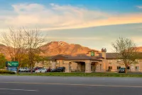 Quality Inn Logan Near University