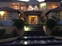Bella Casa Guesthouse Hotels in Bryanston