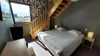 Gold Beach Hotel & Residence Hotels in Crepon