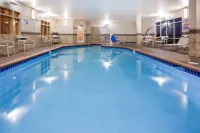 AmericInn by Wyndham DeWitt - Pet friendly