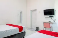 Reddoorz at Hotel Bahagia Pangandaran Các khách sạn ở Pangandaran