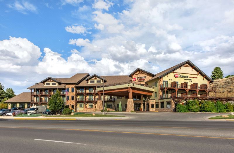 Best Western Premier Ivy Inn Suites