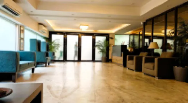 The Palm Aryan - A Boutique Hotel