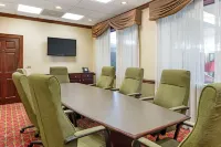 Best Western Plus Burlington Hotels in Burlington