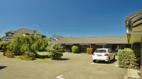 Aston Court Motel - Motels