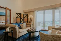 Renaissance Wind Creek Aruba Resort - parking