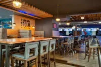 Staybridge Suites ST. CATHARINES CONF CTR by IHG - bar
