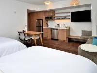 Element Overland Park Hotels in Overland Park