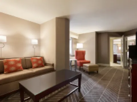 Hilton Arlington Hotels in Arlington