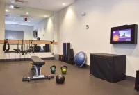 Tru by Hilton Lawrence - Gym