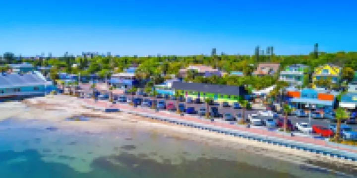 The Sand Dollar – Charming Bungalow in Gulfport, Minutes from Downtown St. Pete