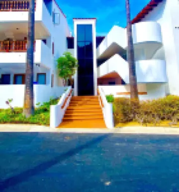 New *[ A/C ]*   Casa de las olas @ Hamilton Cove