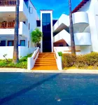 New *[ A/C ]*   Casa de las olas @ Hamilton Cove