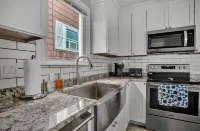 🏝Gorgeous Bay View Rental🏝 “Close to the Beach”