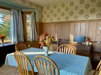 Charming Vintage Cottage in Skytop - Perfect for Intimate or Large Gatherings! - 3-Star
