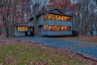 The Blue Heron - Visit Jim Thorpe & Wineries!