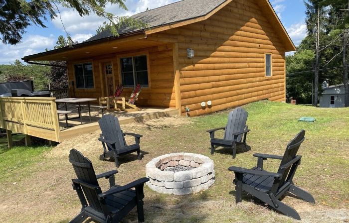 #1 Cabin~Walk to Wisp! Lake Access & Dock! Hot Tub~Game Room~Fire Pit & Dogs OK!