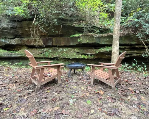 “Glass House1 - Modern Mirror Home w/ Hot-tub Hotels in Wolfe County