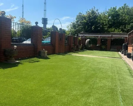 2 bed Home Hotel a Oldbury