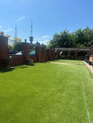 2 bed Home Hotels near Sandwell & Dudley