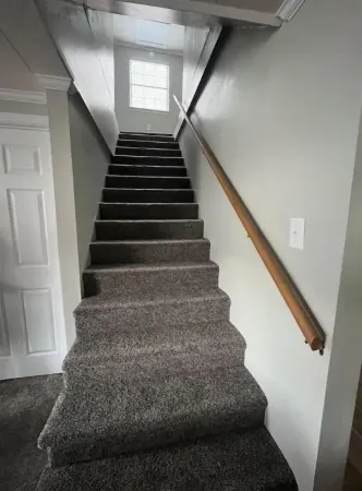 Cozy 3BR home close to trails. Отели в г. Логан